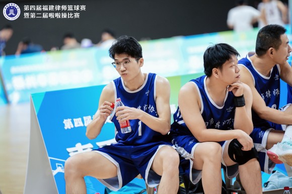 b826e9555a3126bc271f6f442cffd989